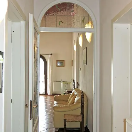 Holiday home Le Palaie - 'fienile' By Interhome